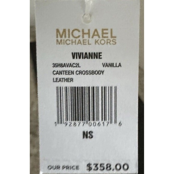 Michael Kors Vivianne Canteen 3D Rose Crossbody Bag Black Whimsical Winter $358 - Picture 13 of 13